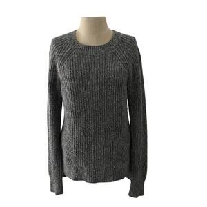 Abercrombie & Fitch Gray Crew Neck Sweater